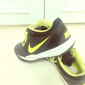 Nike Zoom Attero sneakers
